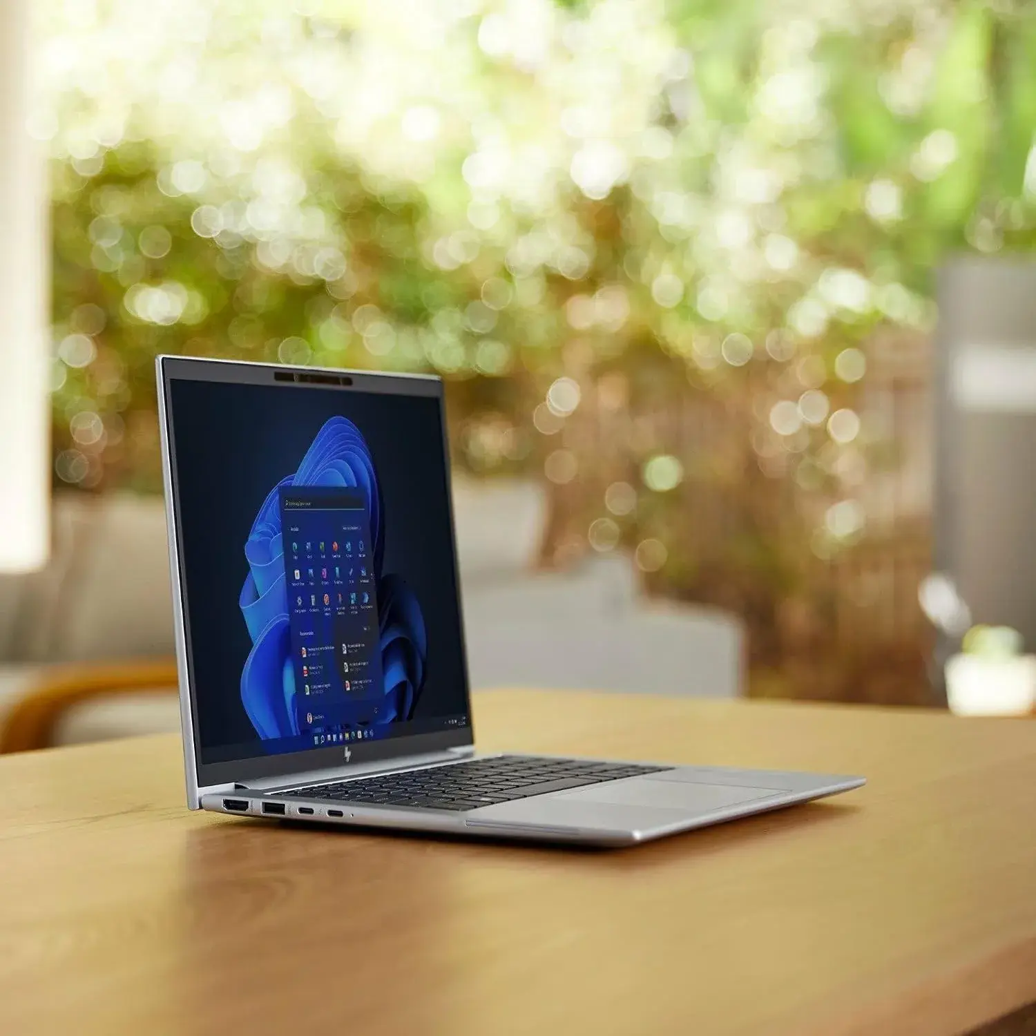 HP EliteBook 1040 G10, 13th Gen Core i7, 16GB RAM, 512GB SSD — Price in Kenya